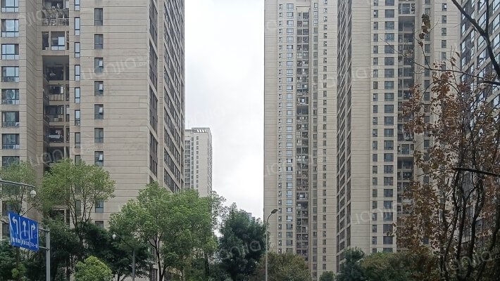 融景城郦苑外景图