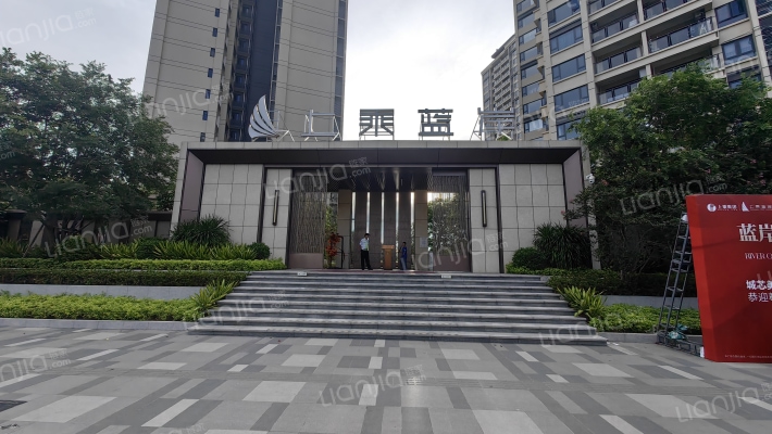 上乘蓝岸外景图