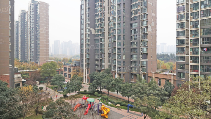 绿地世纪城新里仕嘉公寓B区外景图