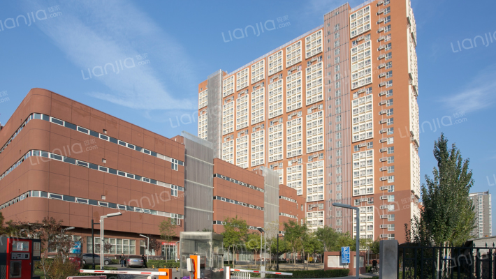 京铁和园外景图