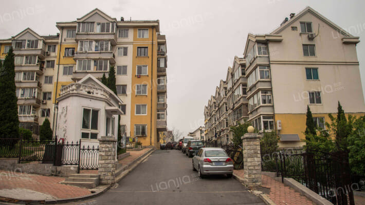 铁路小区外景图