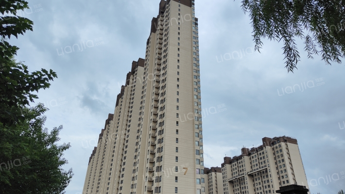 万科公园里外景图