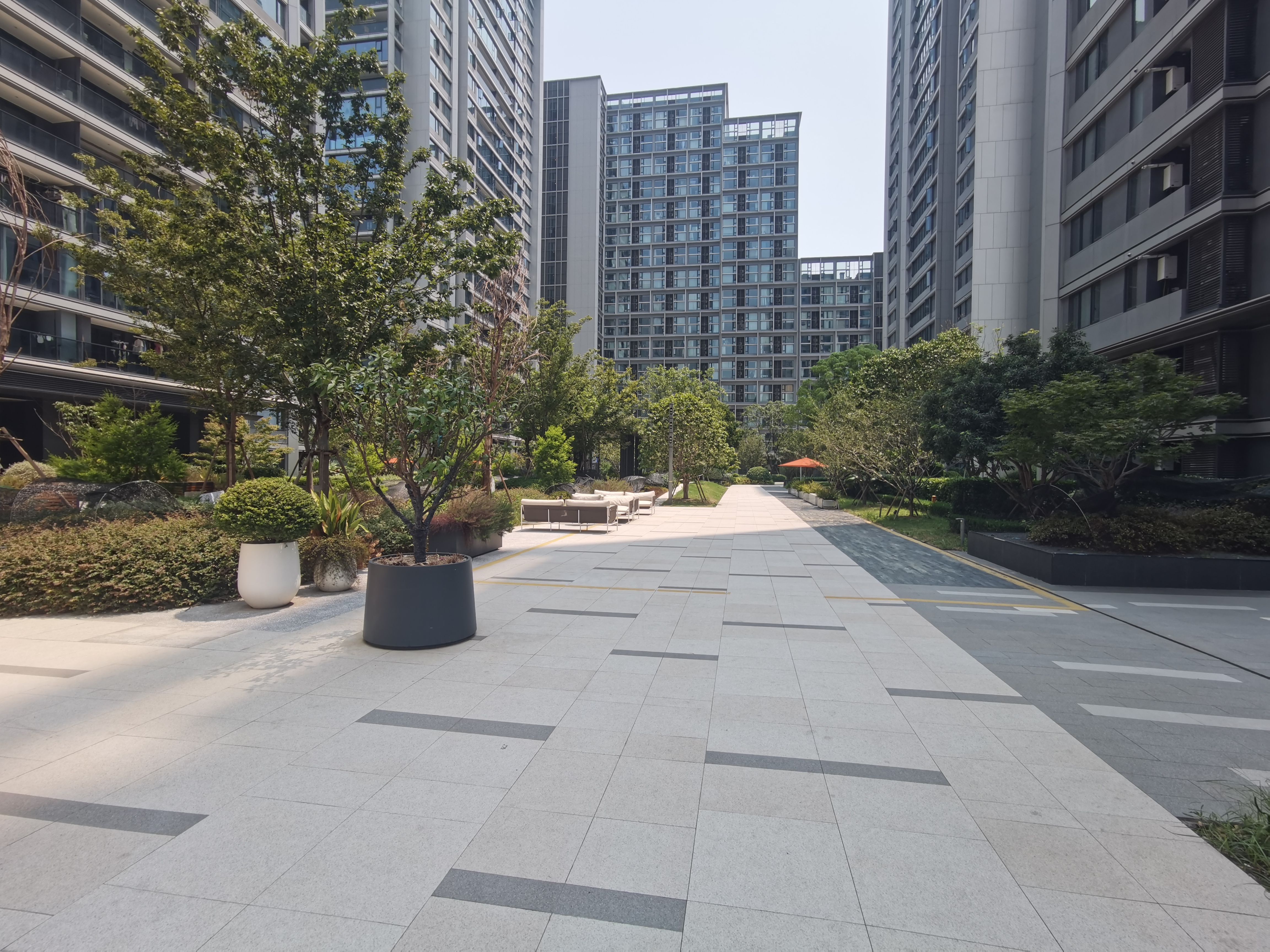 湖悦江南院小区实景 4
