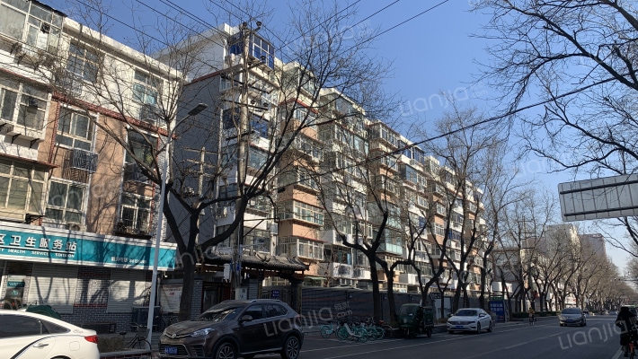 地区机械公司宿舍外景图