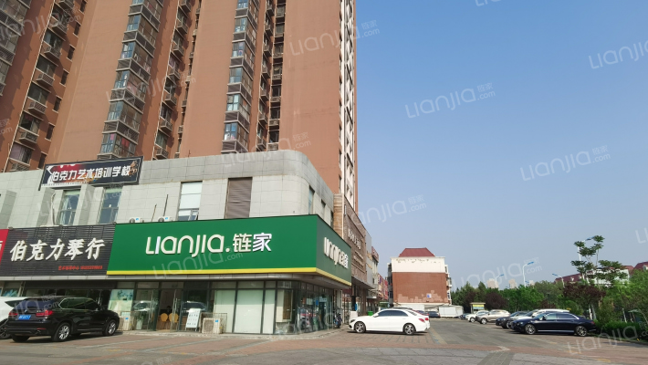 华亭公寓外景图