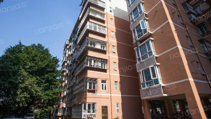 水务局梅林住宅楼外景图