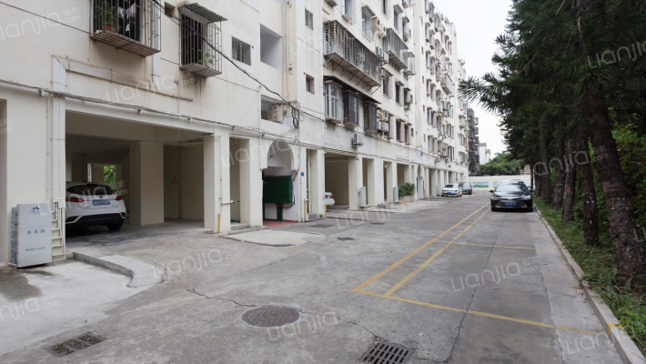 汇成公寓外景图