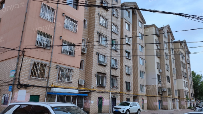 交通花园外景图