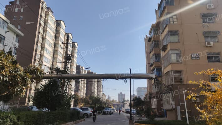 西航中心第1小区外景图