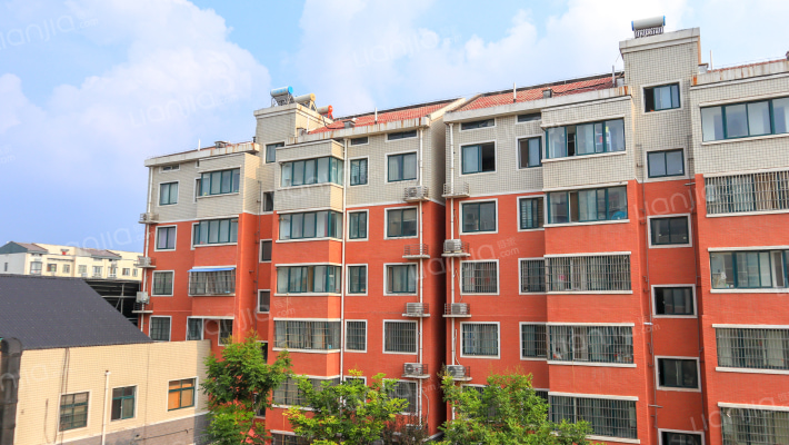 郑新花园外景图