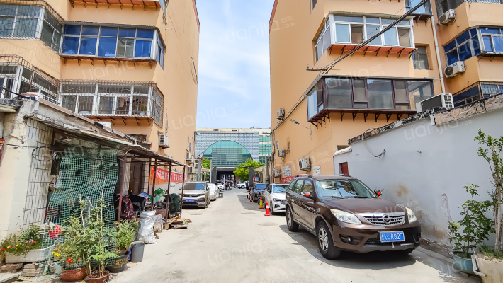 七里堡西区外景图