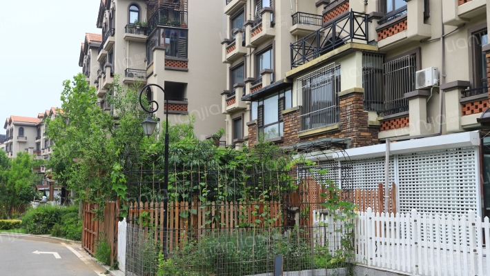 世茂御龙海湾外景图