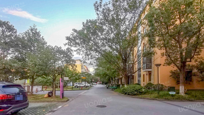 安亭新镇风苑外景图