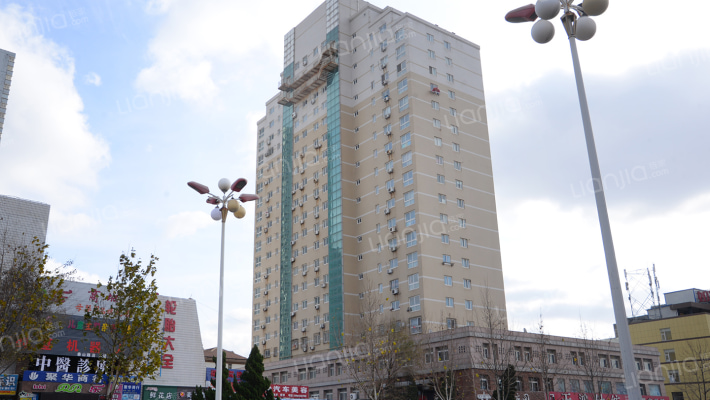 泰山名座外景图