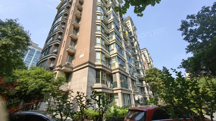 幸福人家外景图