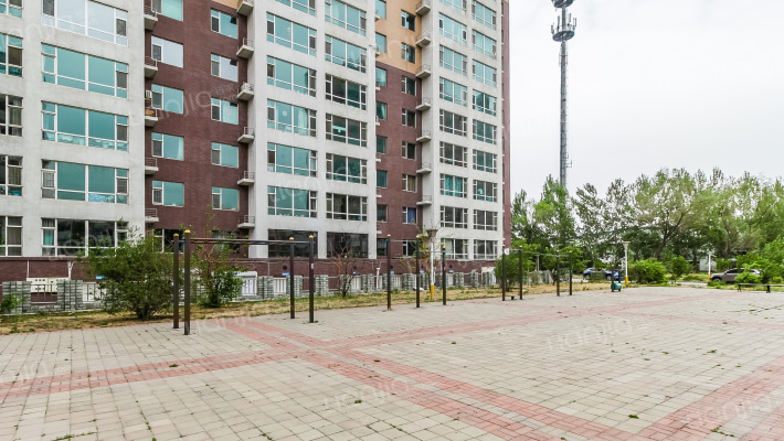 武警高新小区外景图