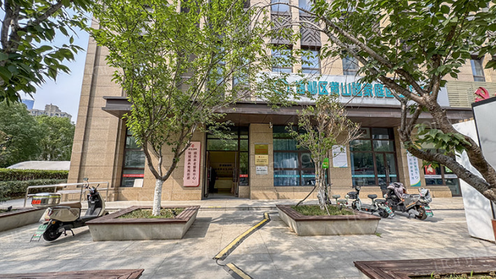 宏图上水云锦花苑外景图