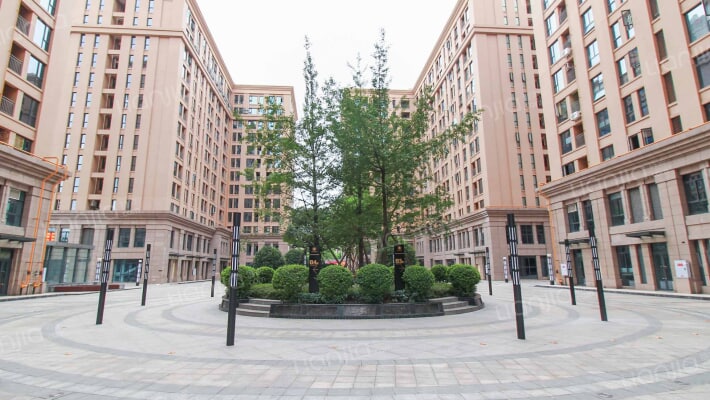 世纪百合商业广场外景图