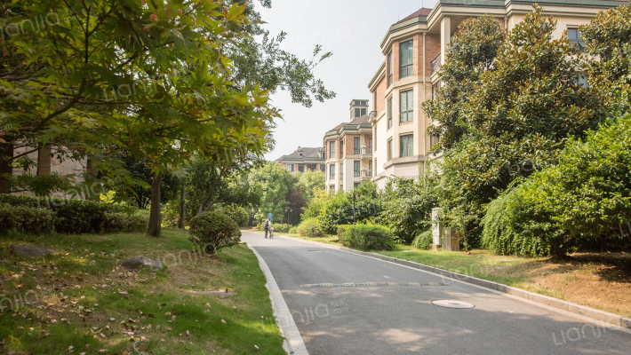 绿城桂花园外景图