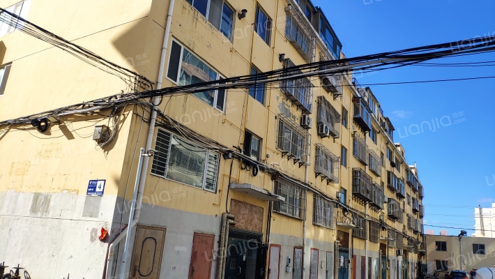 金属小区外景图