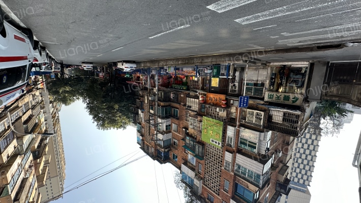 宝山南路127号外景图