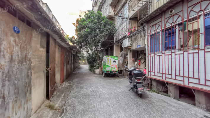 港务新村外景图