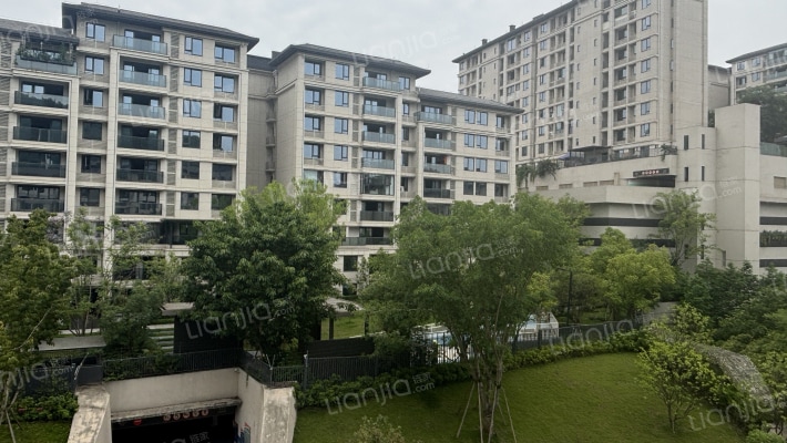 东原月印万川外景图