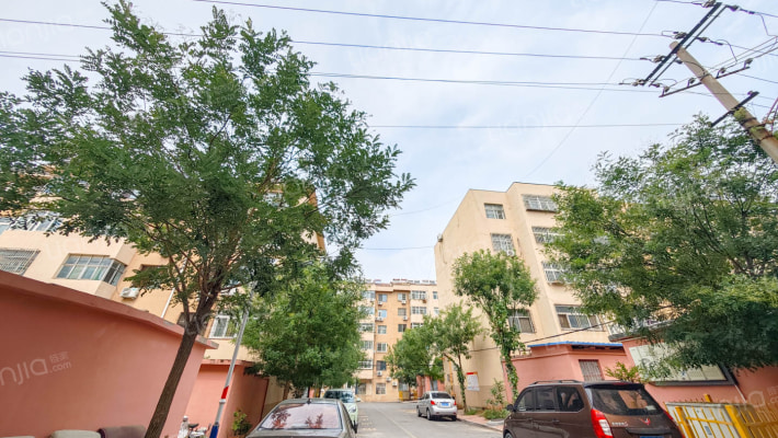 山东明水汽车配件厂职工宿舍外景图