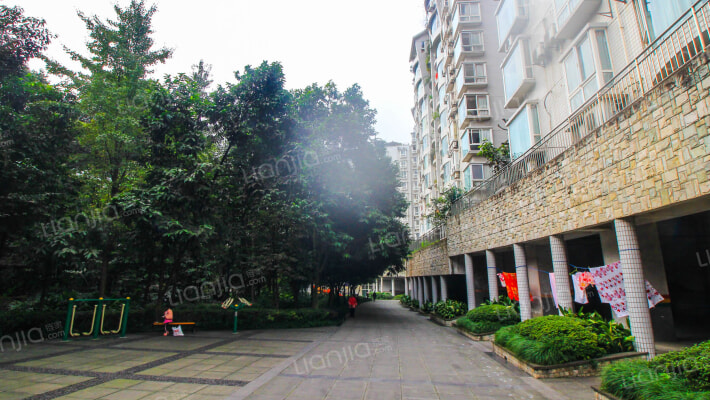 水木青华外景图