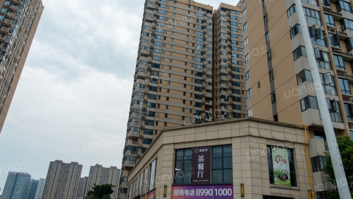 金轮星光名座外景图