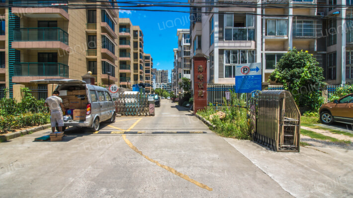 海峰佳苑外景图