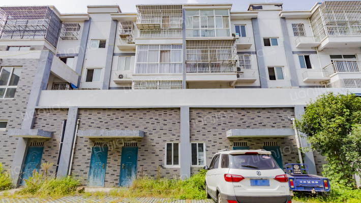 隆兴佳苑外景图