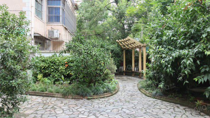 东园四村外景图