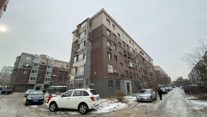 佳境天成外景图