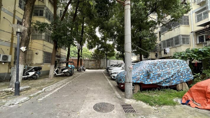 市建三公司小区外景图