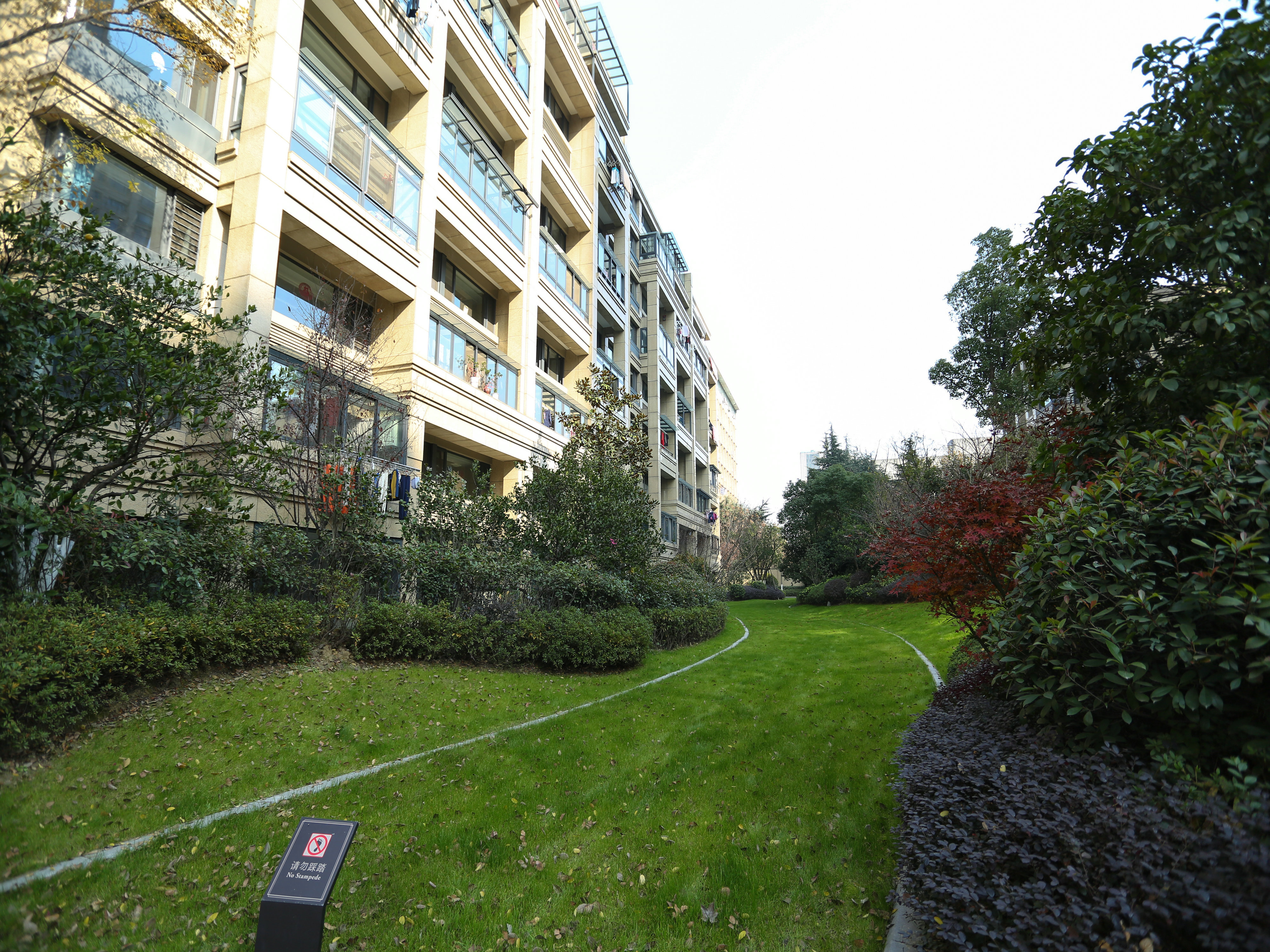 Yuxihu compound photo 6