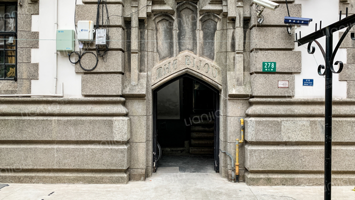 皮裘公寓外景图