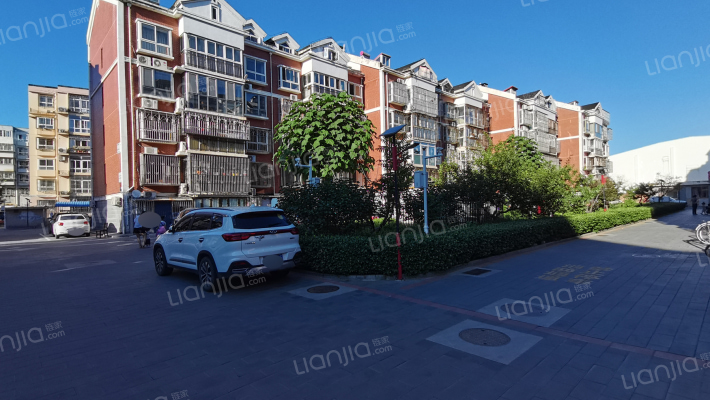 燕语华庭外景图