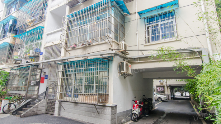 省物贸宿舍外景图