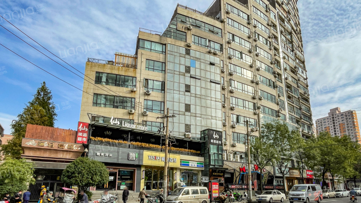 骊马豪城外景图