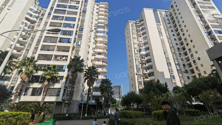 集鑫佳园外景图