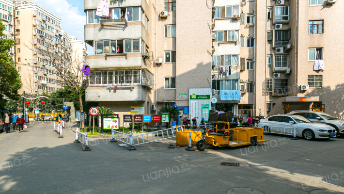 东城新村外景图