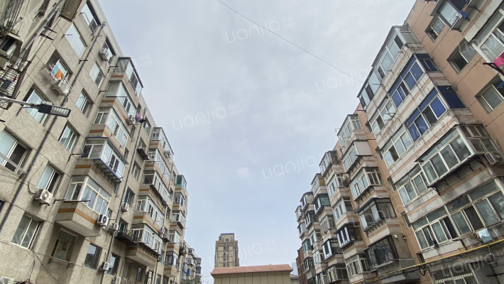 21中鞍山路外景图