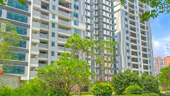 城发灯湖悦园外景图