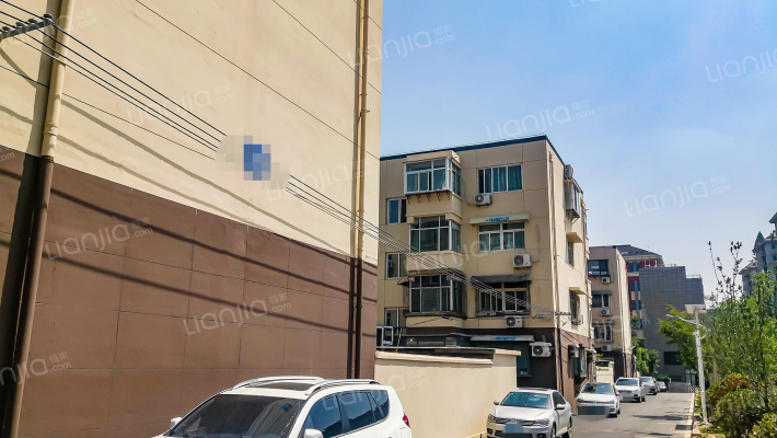 中共济南市委党校宿舍外景图