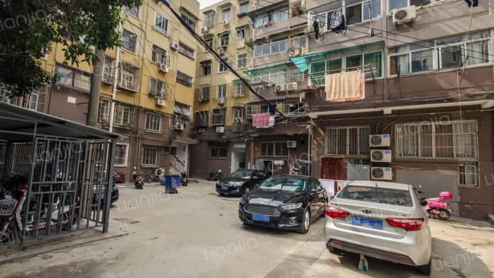 板仓街5号外景图