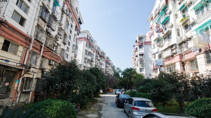 月新花园外景图