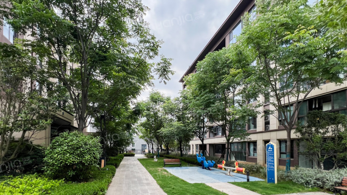 时光泊月外景图