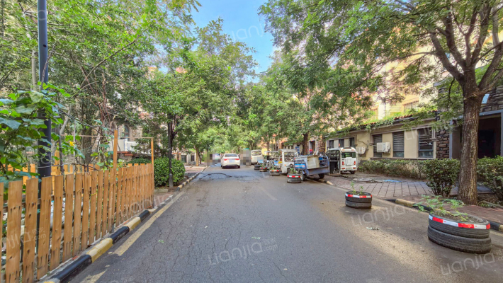 花郡家园外景图