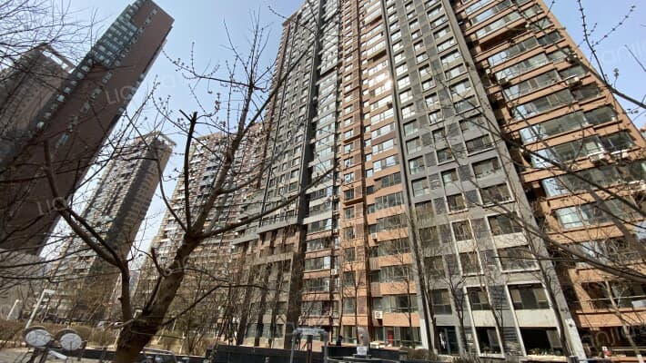 首创国际城外景图